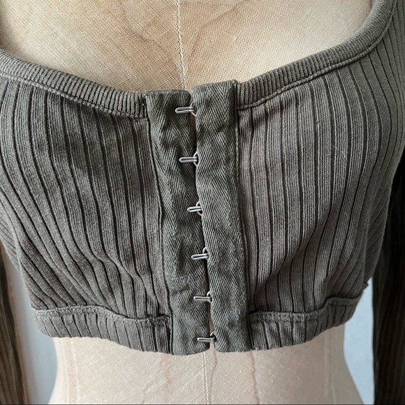 T by ALEXANDER WANG sz S Long Sleeve Crop Top Olive Green - Picture 2 of 8